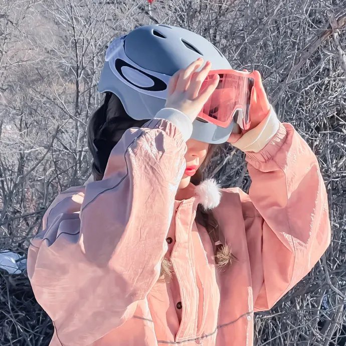 楼外青山