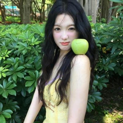 窗外是蓝星