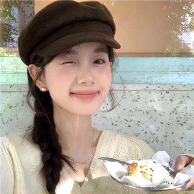 热裤荡女